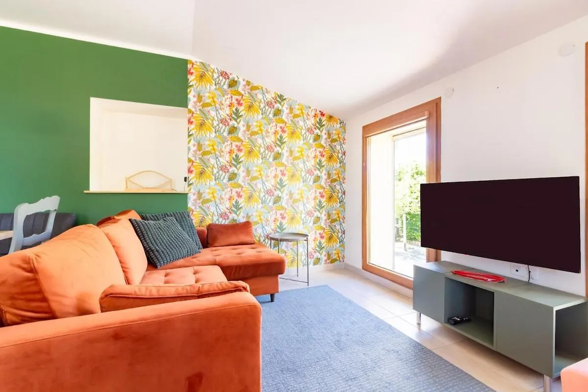 Apartment For 2-3 People Ronel