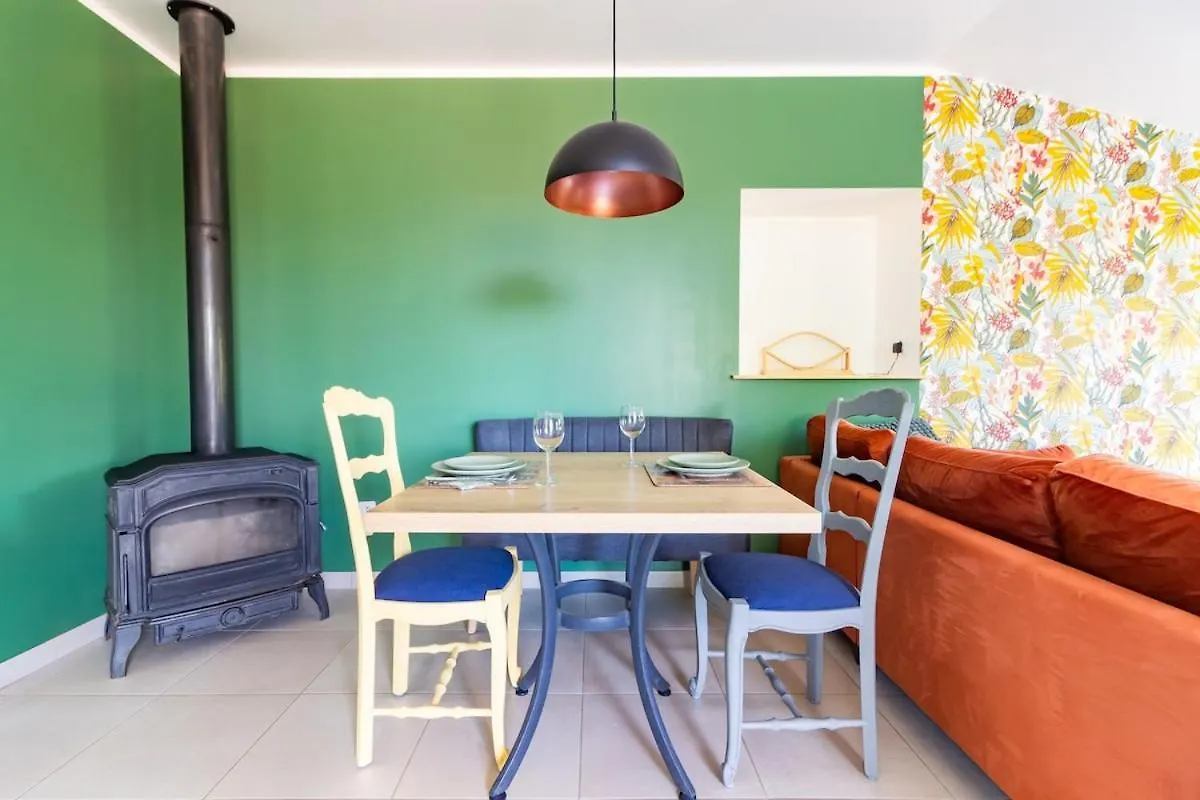 Apartment For 2-3 People Ronel Francie